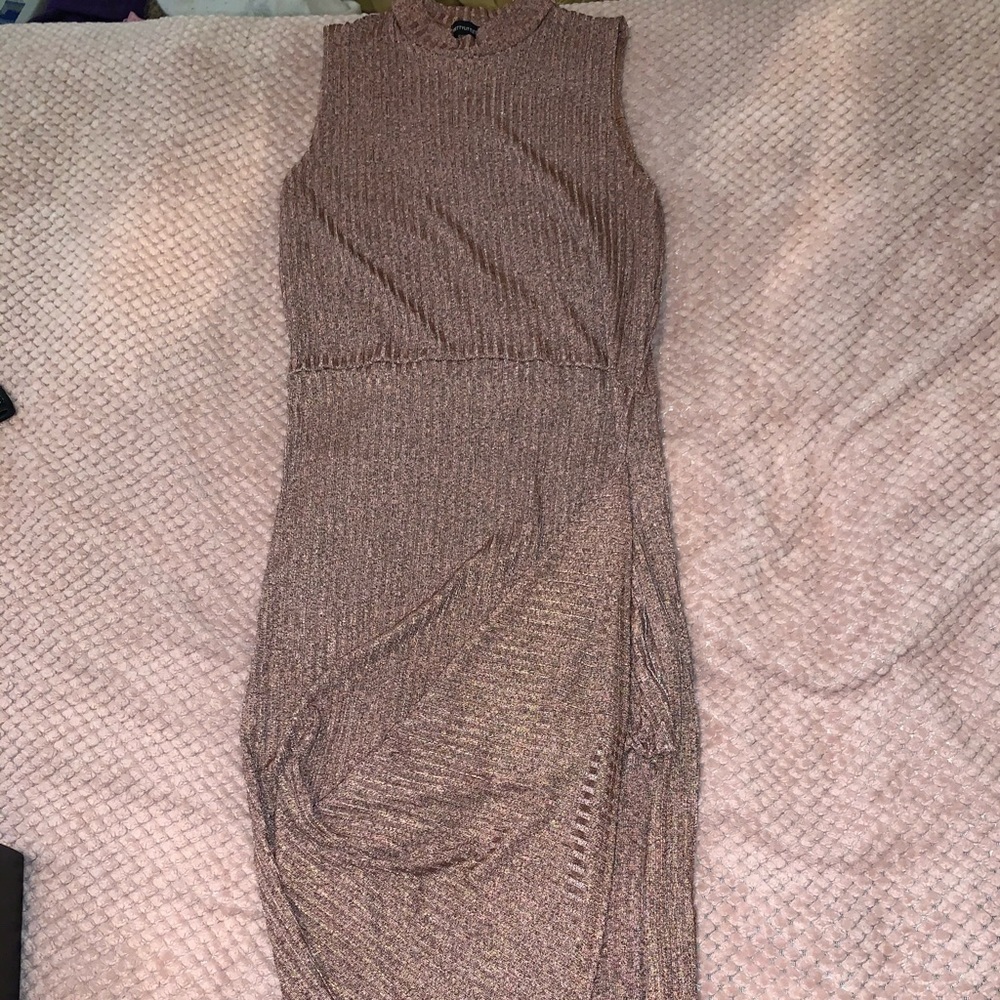 Champagne dress, a little sparkly